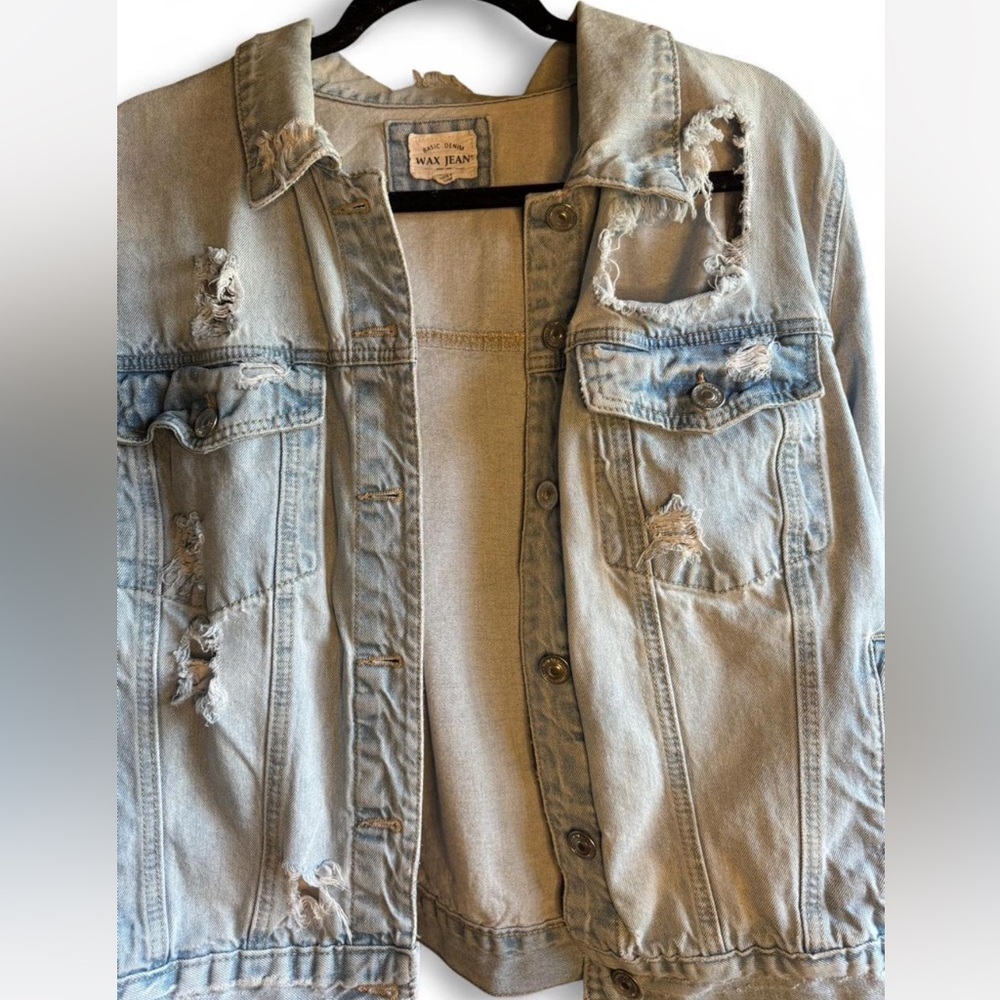 Distressed Denim Jacket - Picture 3 of 7